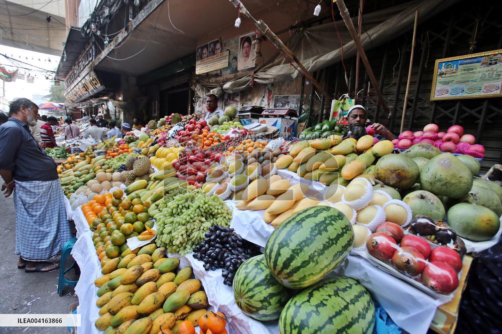 Tropical Fruits Market - Bangladesh