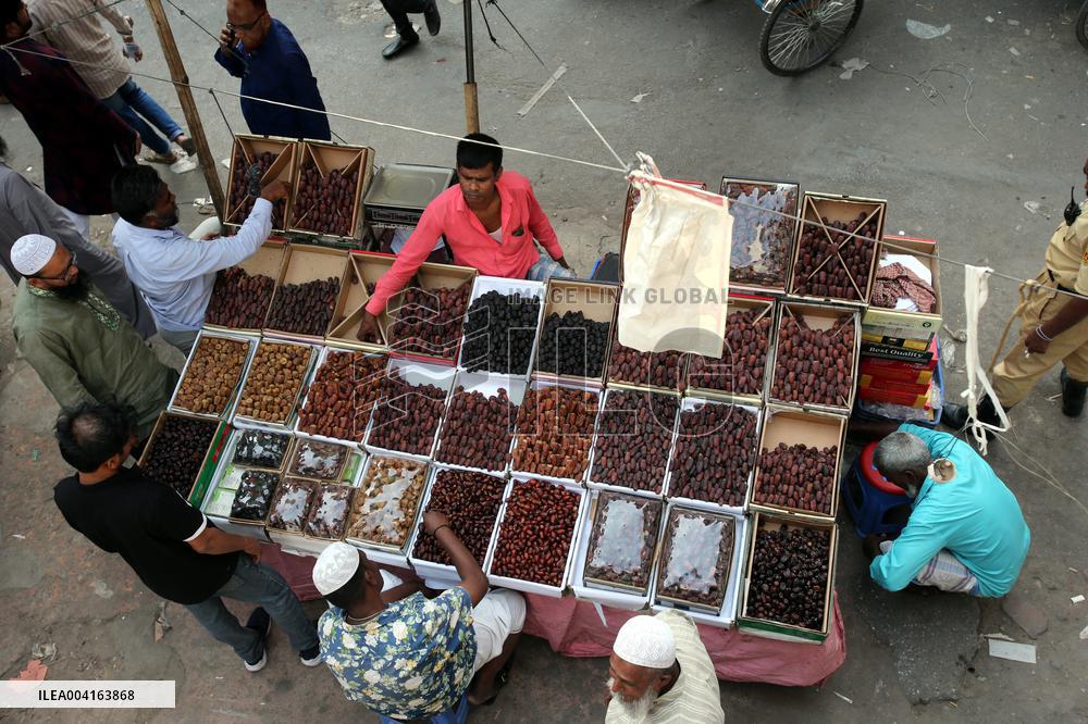 Tropical Fruits Market - Bangladesh