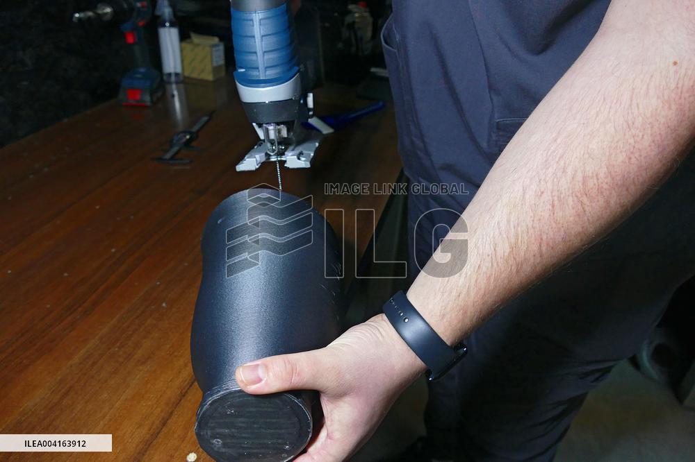 Zakarpattia Regional Hospital produces 3D prostheses for military in Ukraine