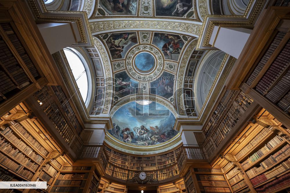 National Assembly Library Set to Reopen This Spring - Paris