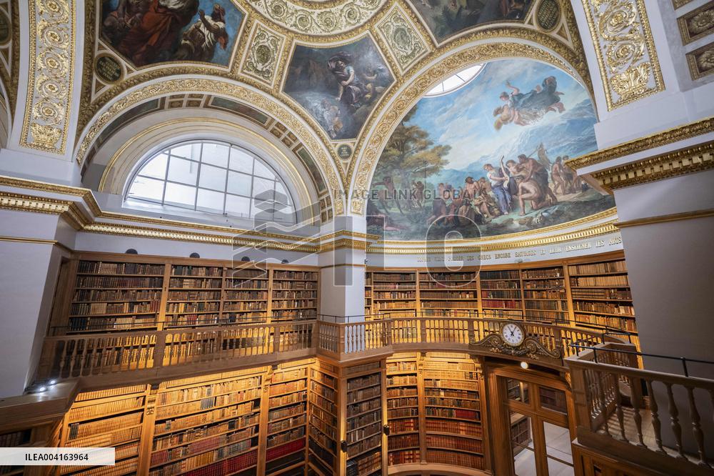 National Assembly Library Set to Reopen This Spring - Paris