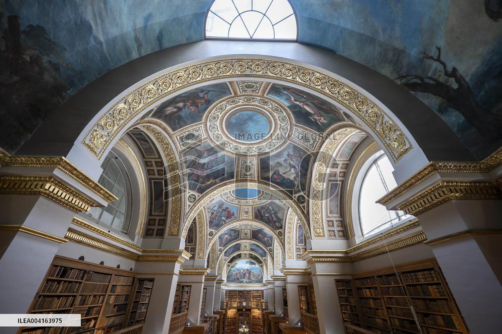 National Assembly Library Set to Reopen This Spring - Paris