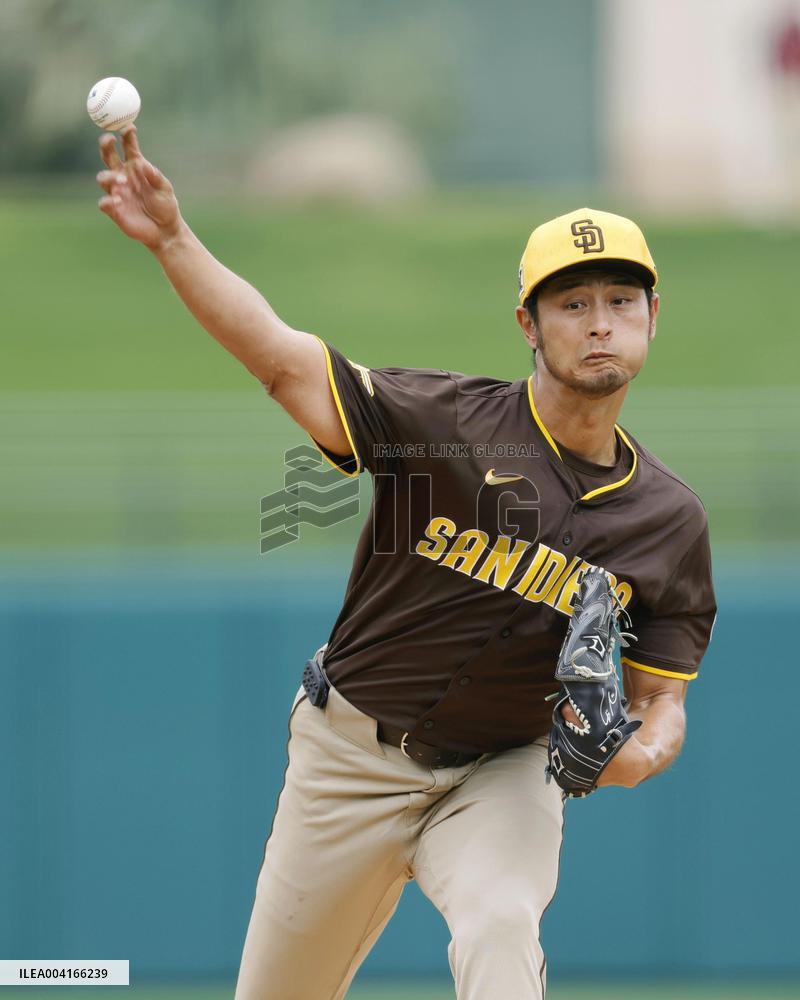 Baseball: MLB spring training