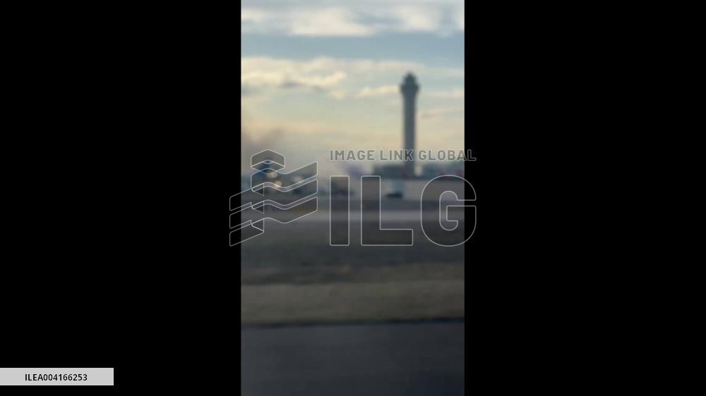 US: American Airlines Flight Catches Fire at Denver Airport, Passengers Evacuated 2