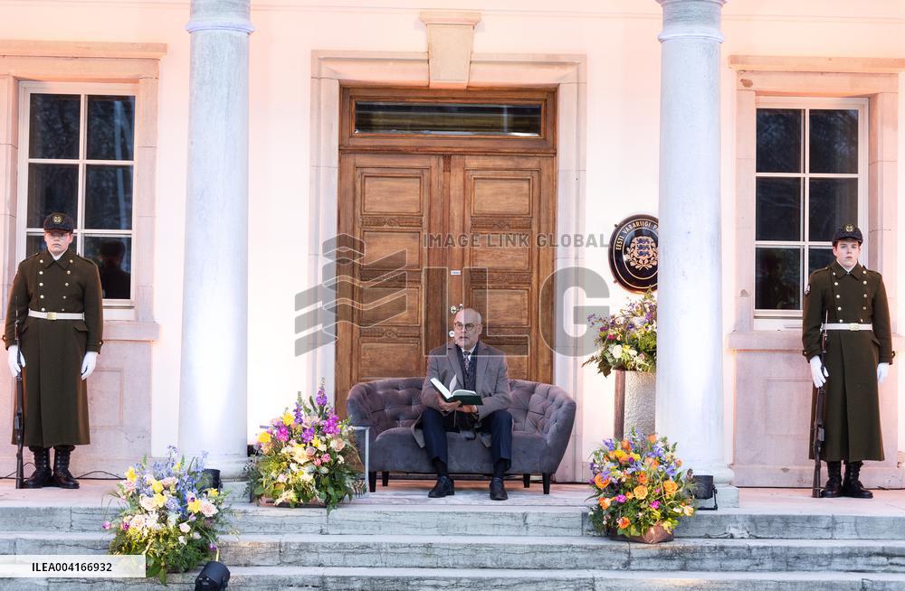 President's all-day reading marathon