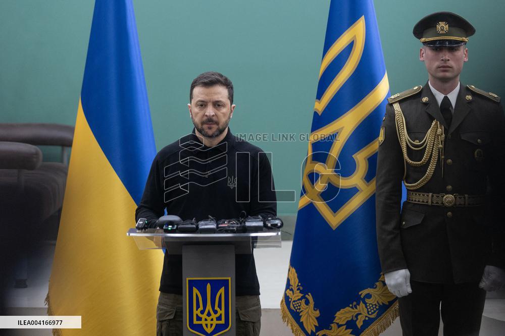 President Zelensky Takes Part in Iftar - Kyiv