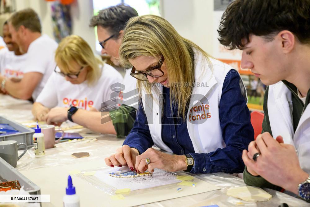 King Willem Alexander And Queen Maxima Participate In NLdoet - Netherlands