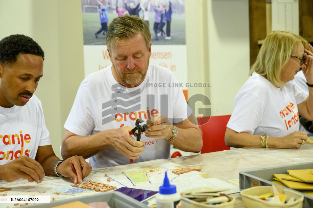 King Willem Alexander And Queen Maxima Participate In NLdoet - Netherlands