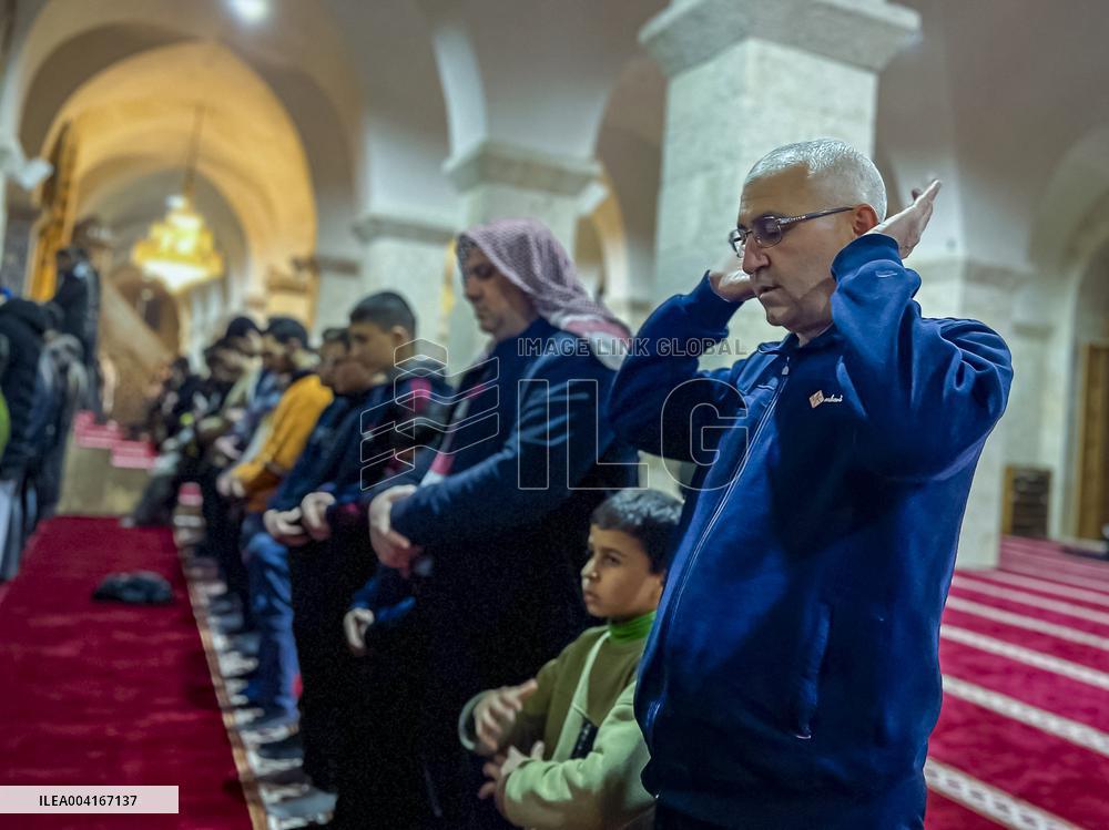 First Tarawih Prayer After 14 Years In Umayyad Mosque - Aleppo