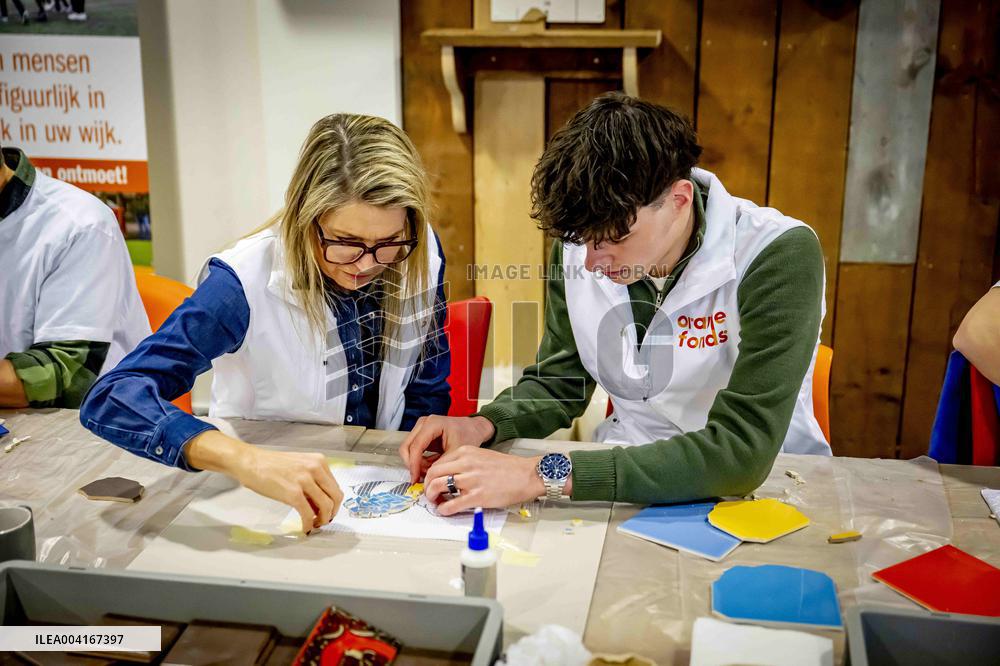 King Willem Alexander And Queen Maxima Participate In NLdoet - Netherlands
