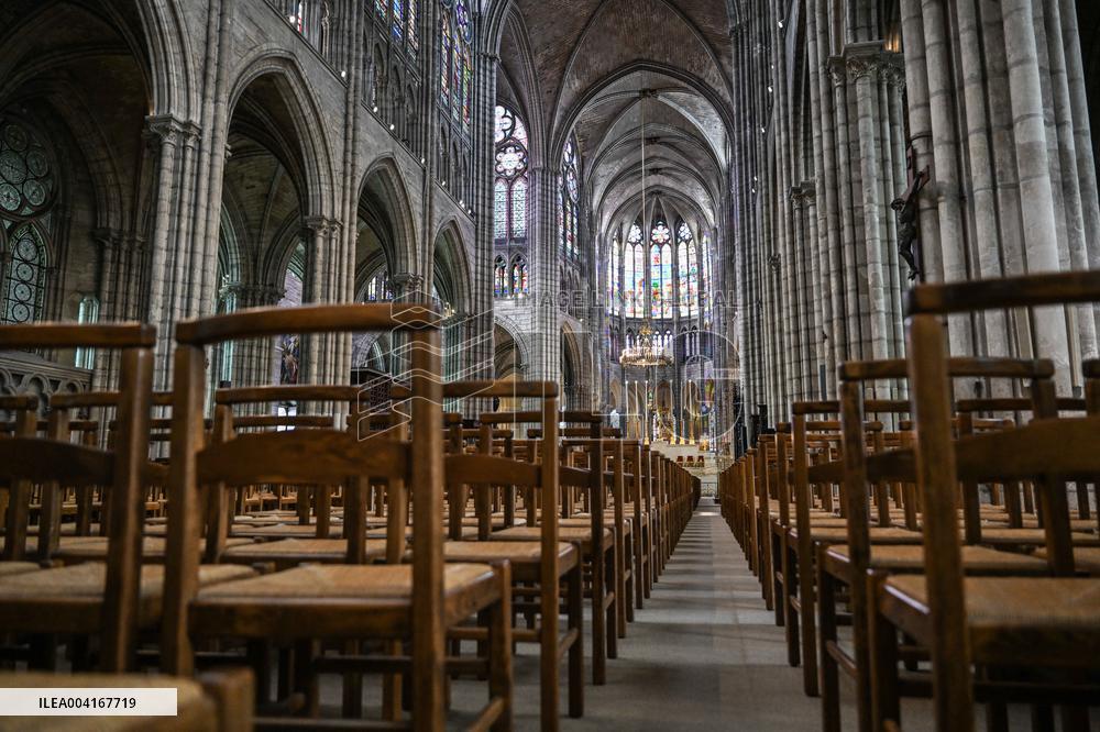 Rachida Dati Visits Saint-Denis Basilica - Saint-Denis