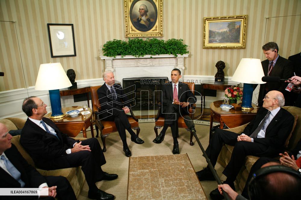 Obama and Biden Meet Commission on Fiscal Responsibility