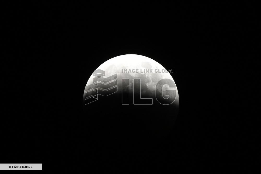 Lunar Eclipse - Mexico