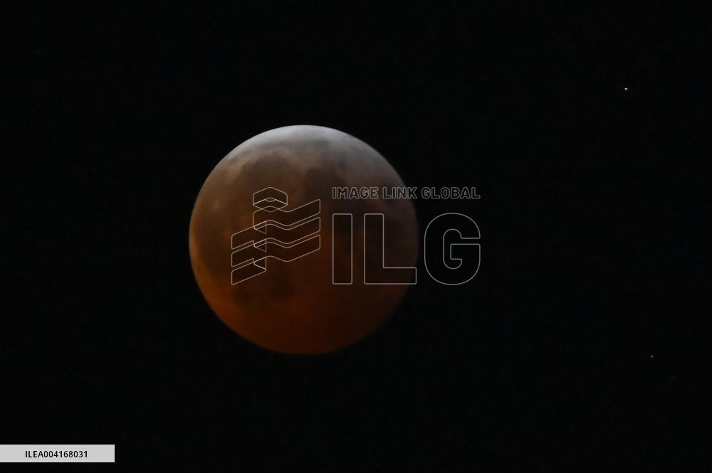 Lunar Eclipse - Mexico
