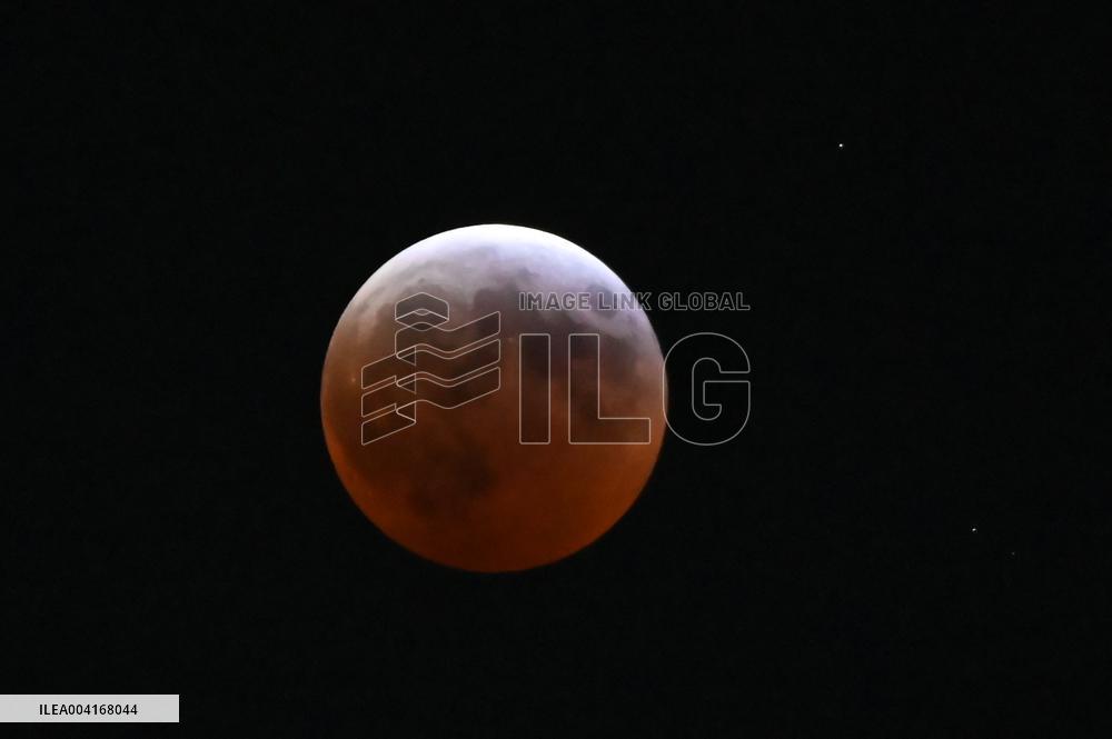 Lunar Eclipse - Mexico