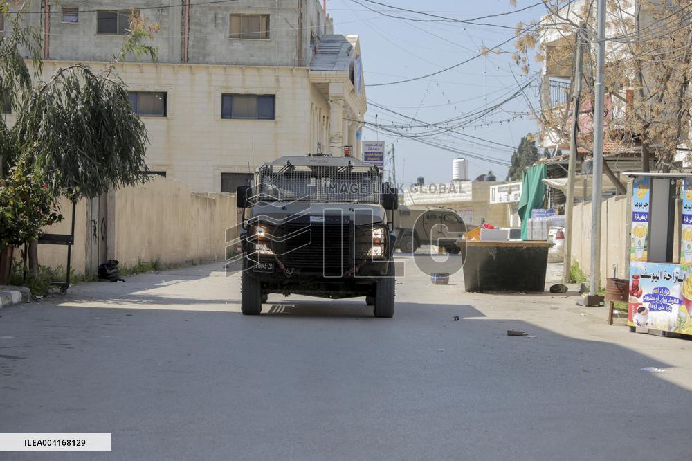 Israeli Army Continues Raids - Palestine