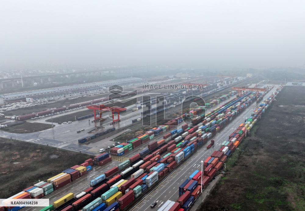 Nanchang to Peru Rail-sea Intermodal Train Launched