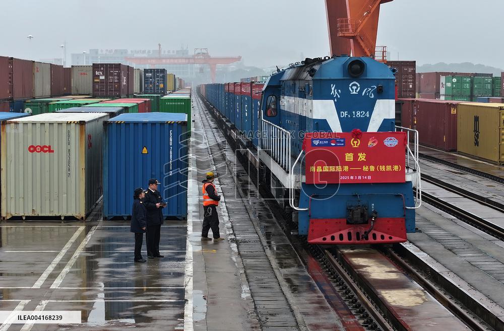 Nanchang to Peru Rail-sea Intermodal Train Launched