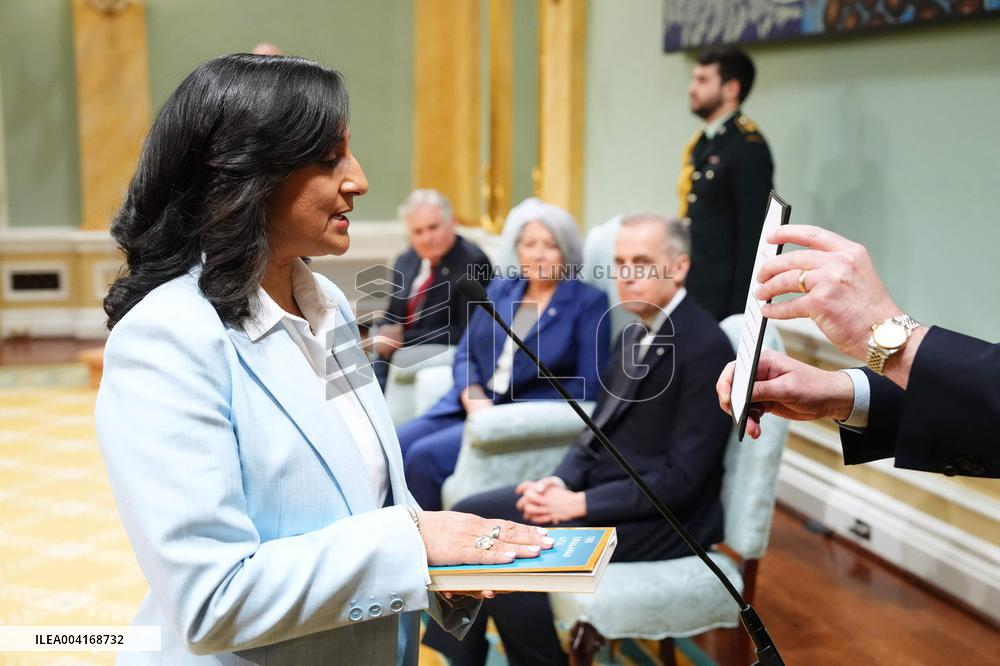 Swearing-in Of The 30th Canadian Ministry - Ottawa