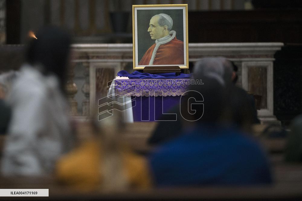 Holy Mass in Memory of Pius XII At The Basilica Of Sant'andrea Della Valle - Rome