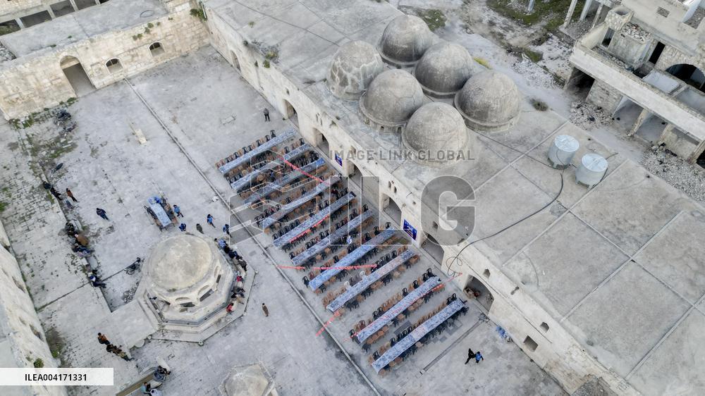 Iftar In al-Numan Mosque During Ramadan - Idlib