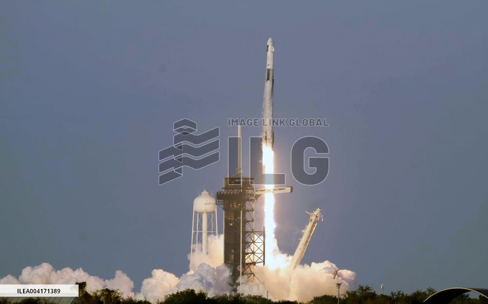 Astronaut Onishi blasts off on mission