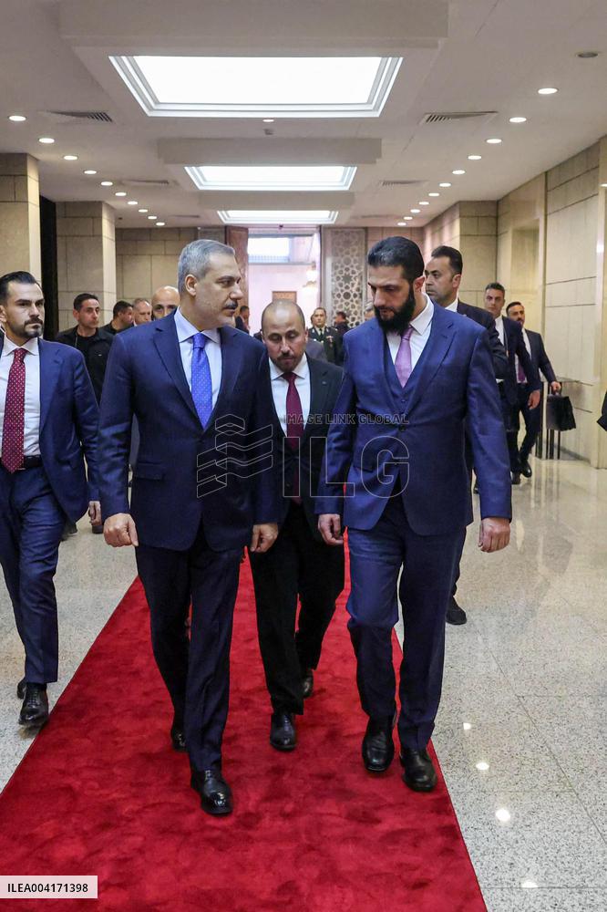 Turkish top officials make sudden trip to Damascus after Syria’s deal with Kurdish-led group