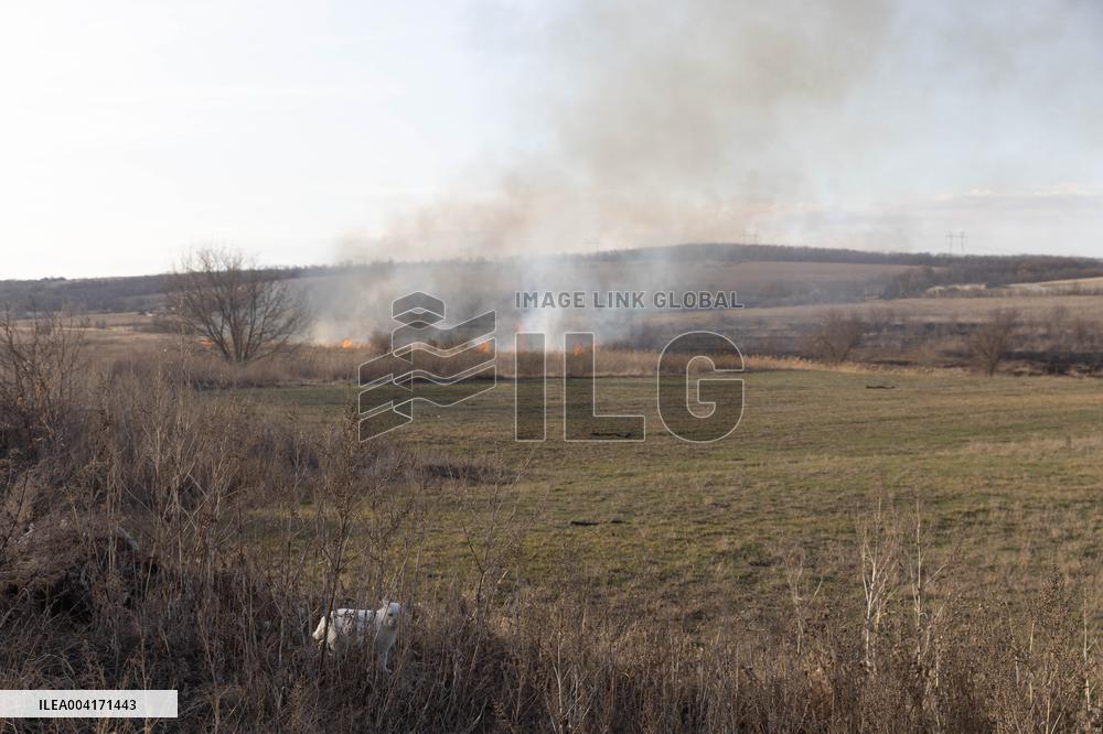 Russian Army Bombed A Village In The Donetsk Region