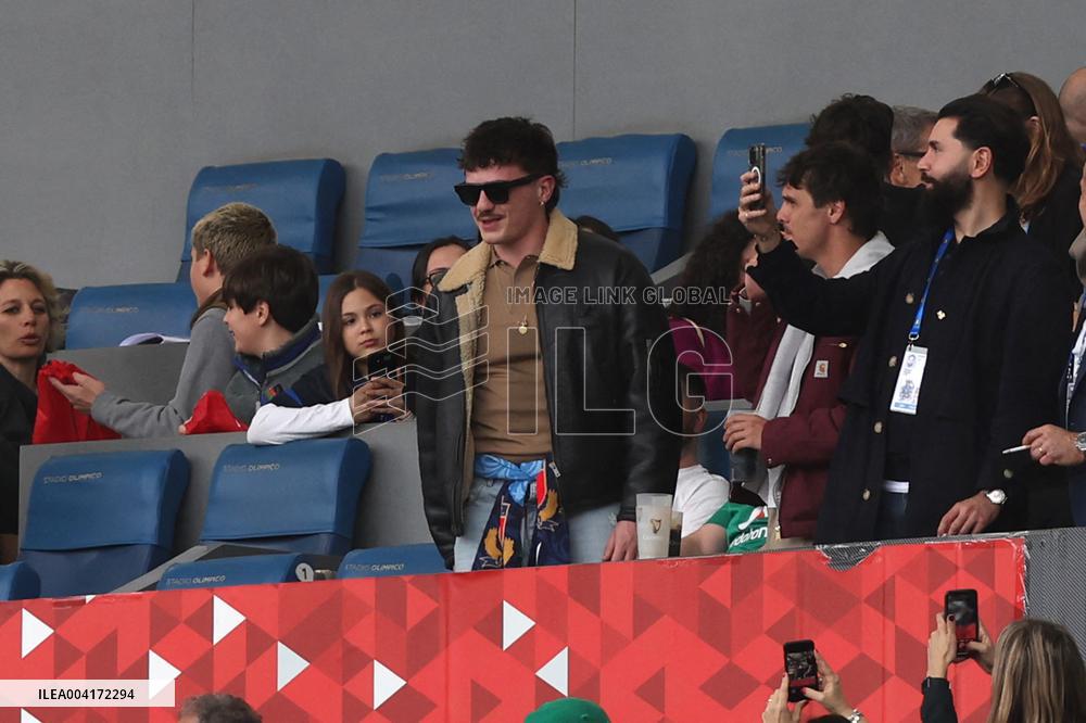 RUGBY: VIP ON THE STADN, WINNER OF SANREMO HOLLY DURING M6N GUINNESS SIX NATIONS 2025 -  match ITALY vs IRELAND at Oympic stadiu