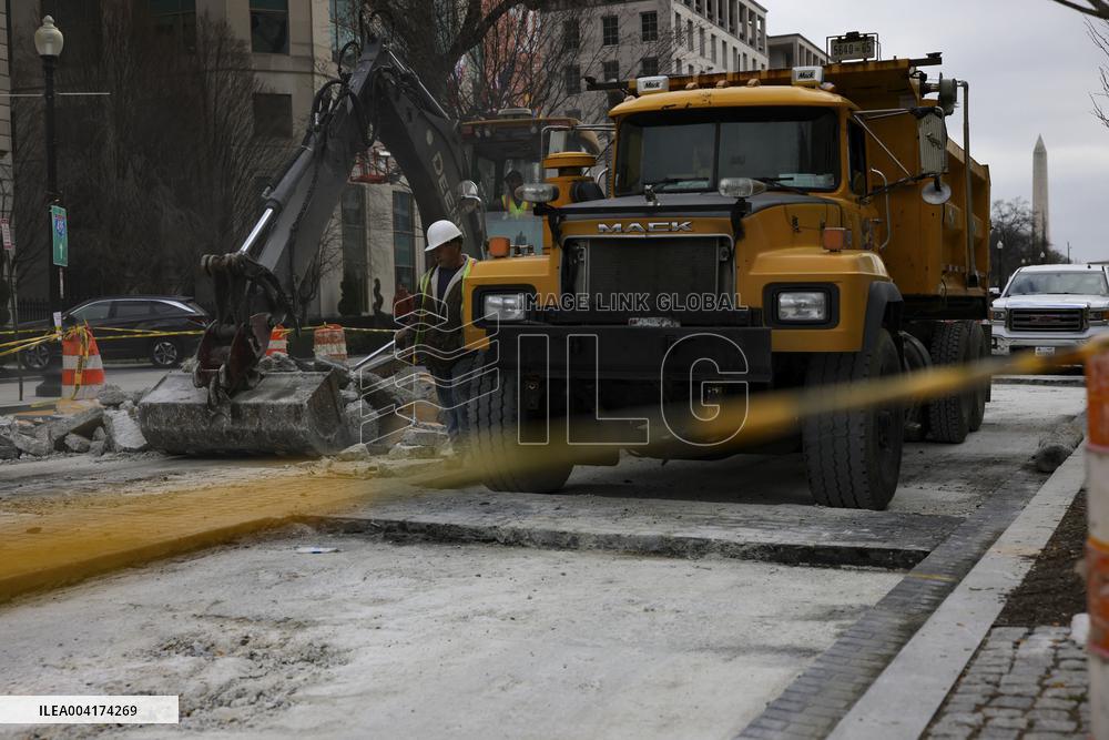 Symbolic Black Lives Matter Plaza Dismantling - Washington