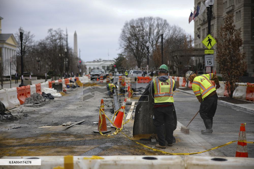 Symbolic Black Lives Matter Plaza Dismantling - Washington