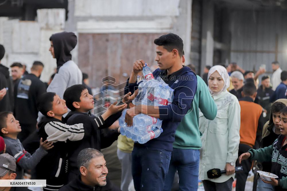 Iftar Amid Rubble In Gaza