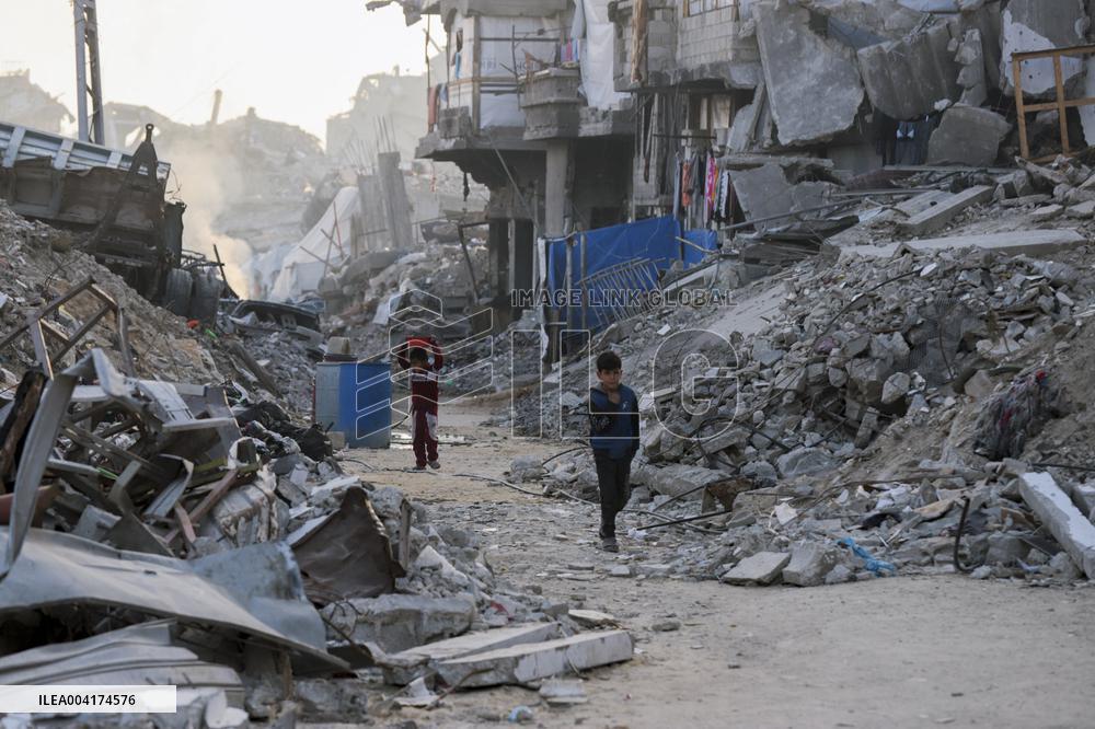 Daily Life In Beit Lahia After Closure Of Crossings For Over Two Weeks - Gaza