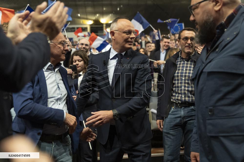 Edouard Philippe Attends Horizons Political Meeting - Lille