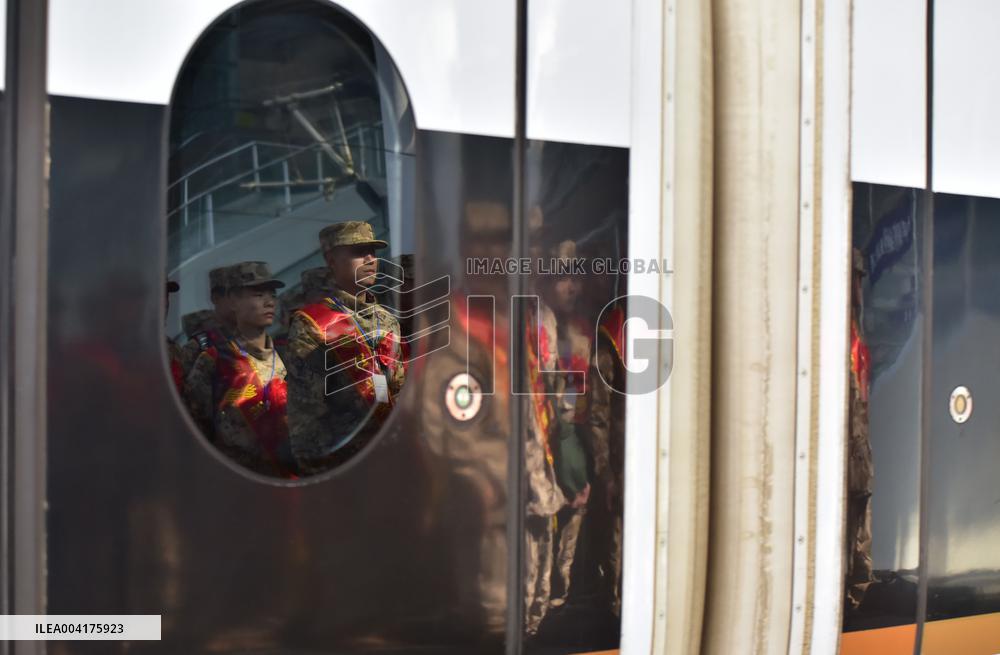 New Recruits Leave For Barracks in Fuyang