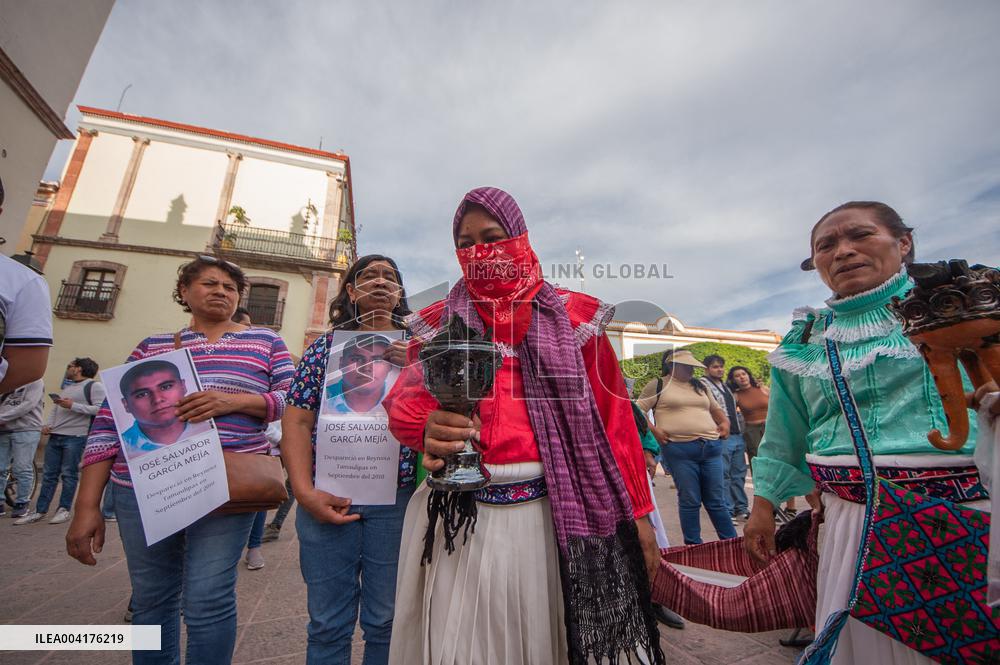 Vigil and National Mourning Against Mass Extermination – Mexico City