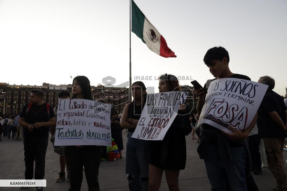 Vigil and National Mourning Against Mass Extermination – Mexico City