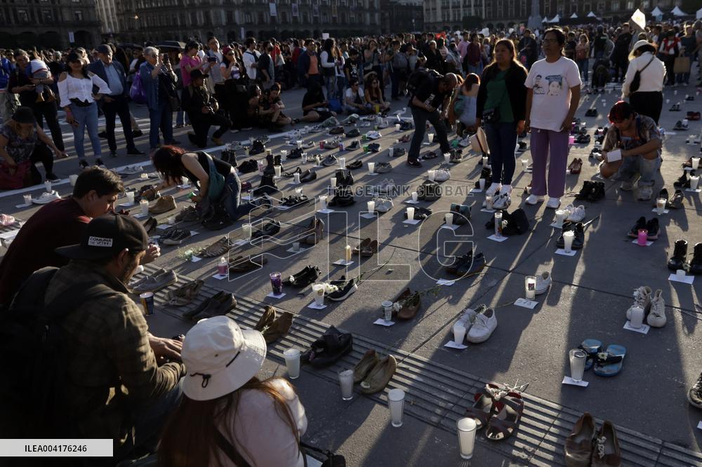 Vigil and National Mourning Against Mass Extermination – Mexico City