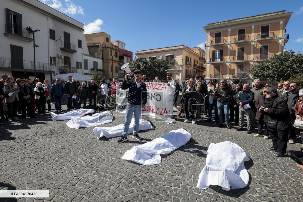Pozzuoli Residents Protest for Safety Amid Bradyseism Concerns