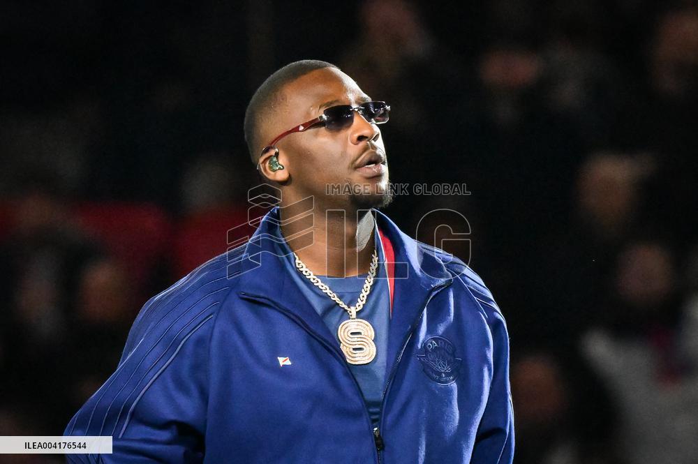 Ligue 1 PSG vs OM - Celebrities - FA