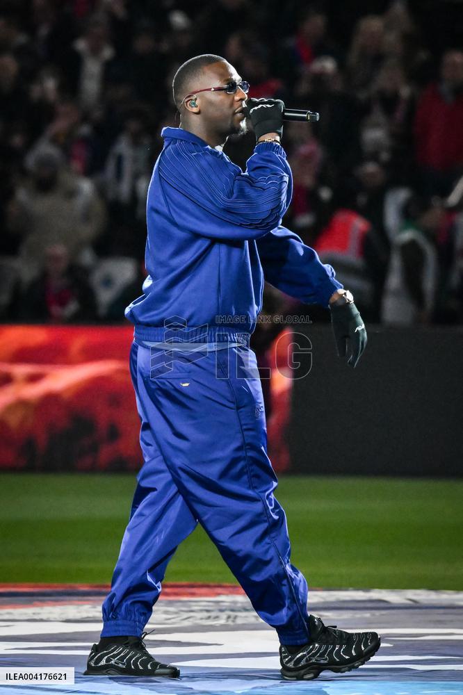 Ligue 1 PSG vs OM - Celebrities - FA