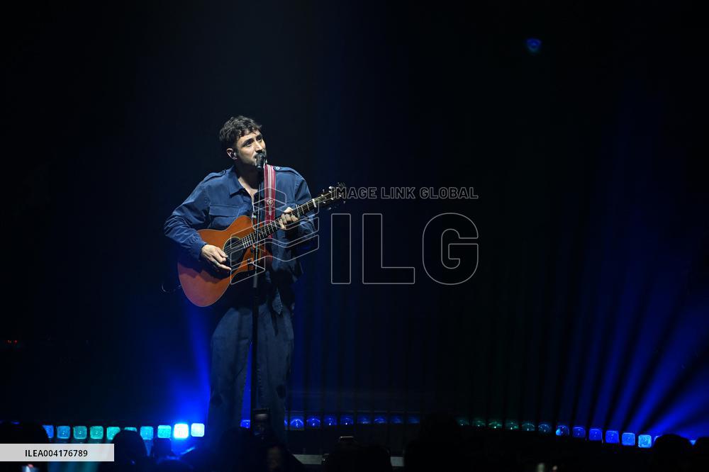 Jeremy Frerot Concert - Paris