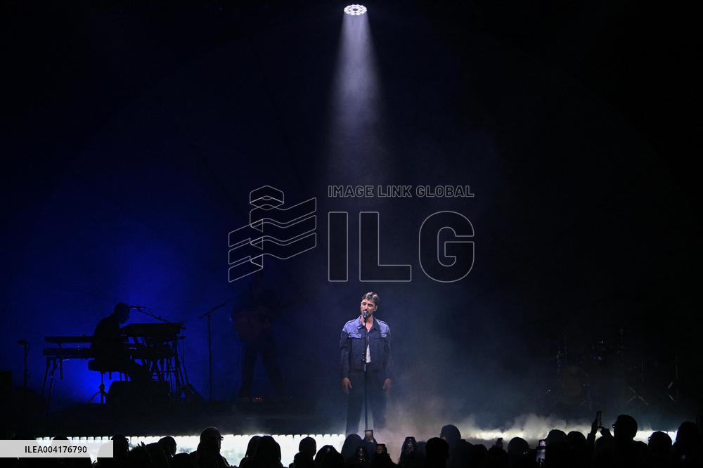 Jeremy Frerot Concert - Paris