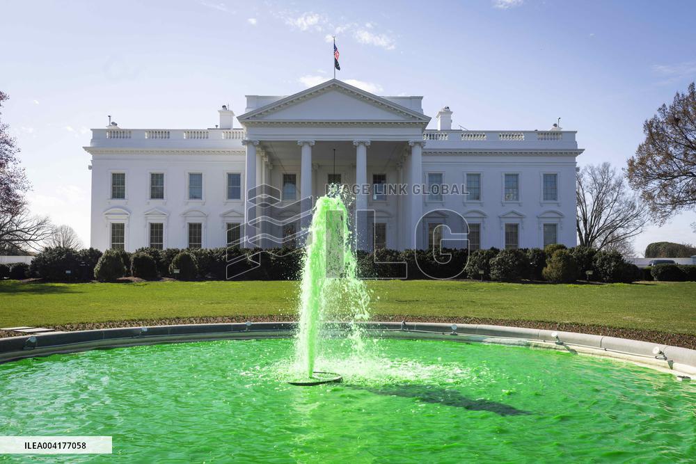 White House fountain flows green for Saint Patrick’s Day