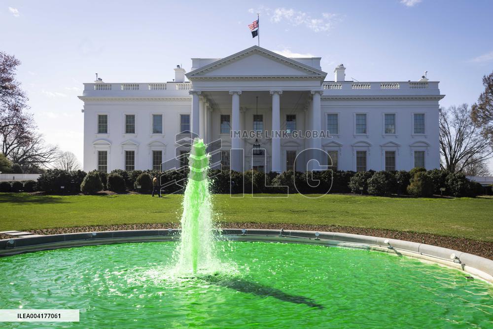 White House fountain flows green for Saint Patrick’s Day