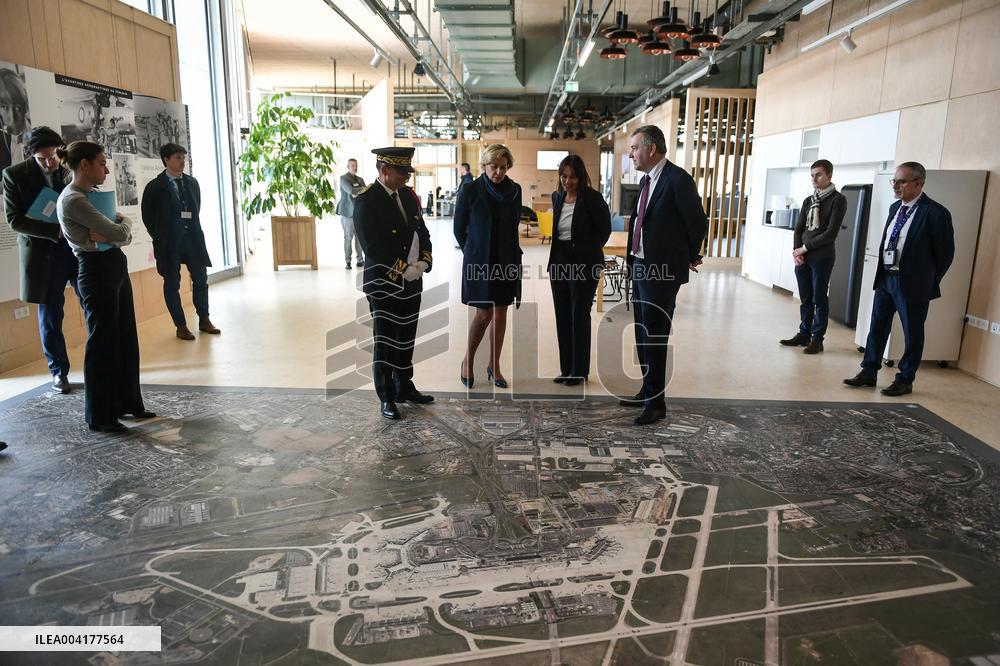 Nathalie Delattre visits Paris-Orly Environment and Territories Centre in Paris FA