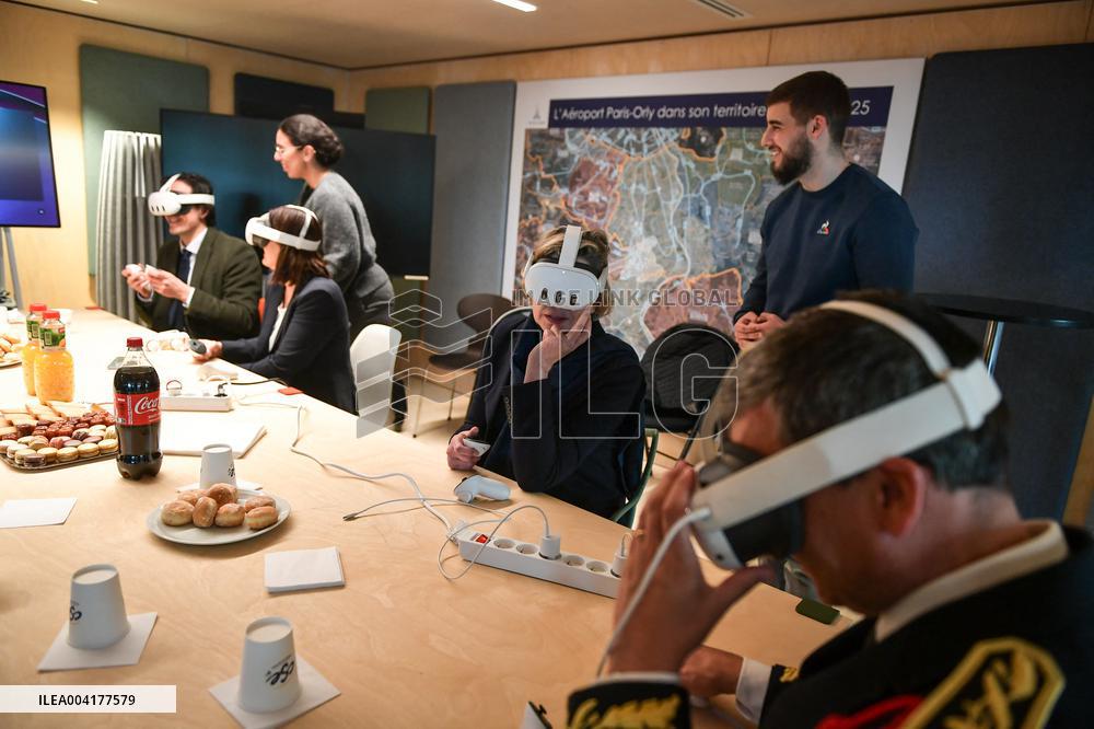 Nathalie Delattre visits Paris-Orly Environment and Territories Centre in Paris FA