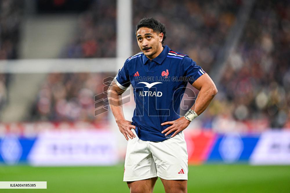 Guiness Men's Six Nations - France v Scotland