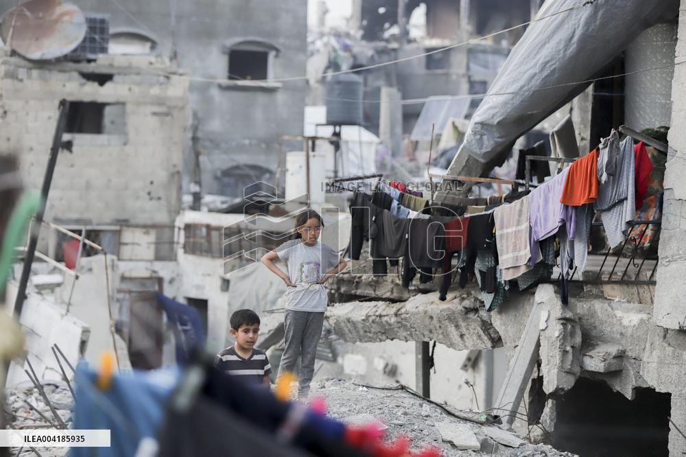 Border Closures, Israel Cuts Off Water And Electricity Supplies - Gaza Strip
