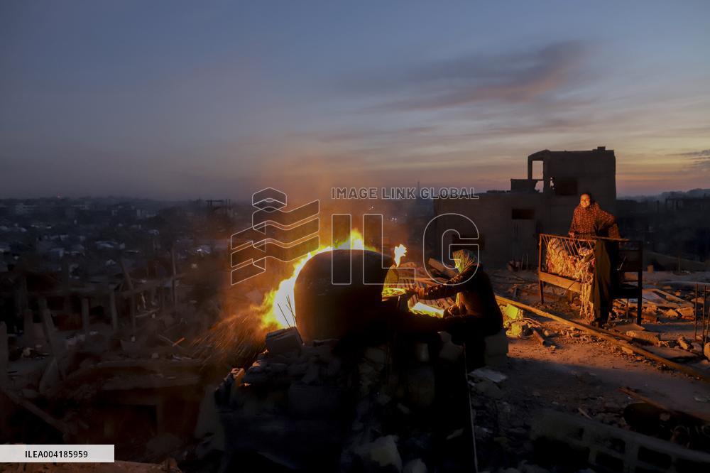 Border Closures, Israel Cuts Off Water And Electricity Supplies - Gaza Strip